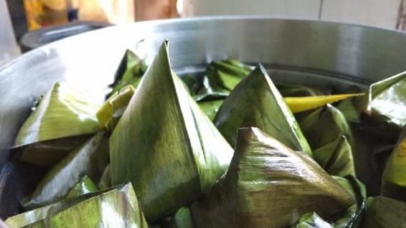 Takjil Berbuka Puasa Ramadan dari Riau: Es Laksamana Mengamuk dan Lapek Bugih – Tempo.co